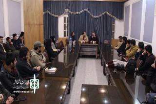 در نخستین روز جشنواره تئاتر فجر استانی

جلسه نقد و بررسی نمایش « شرتل » برگزار شد