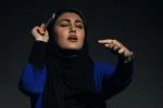 نمایش « در »