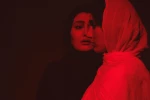 نمایش « در »