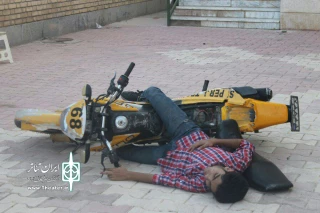 با حضور هنرجویان رشته نمایش

نمایش خیابانی «دست نزن » در خمین اجرا شد