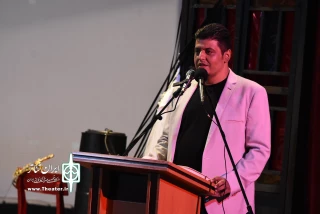 نشست هنرمندان تاتر خمین

نشست هنرمندان تئاتر خمین با رییس انجمن هنرهای نمایشی استان مرکزی