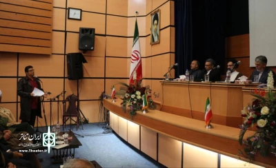 در حاشیه نشست  وزیر فرهنگ و ارشاد اسلامی در سمنان

دعوت رییس انجمن هنرهای نمایشی استان مرکزی به وزارت ارشاد