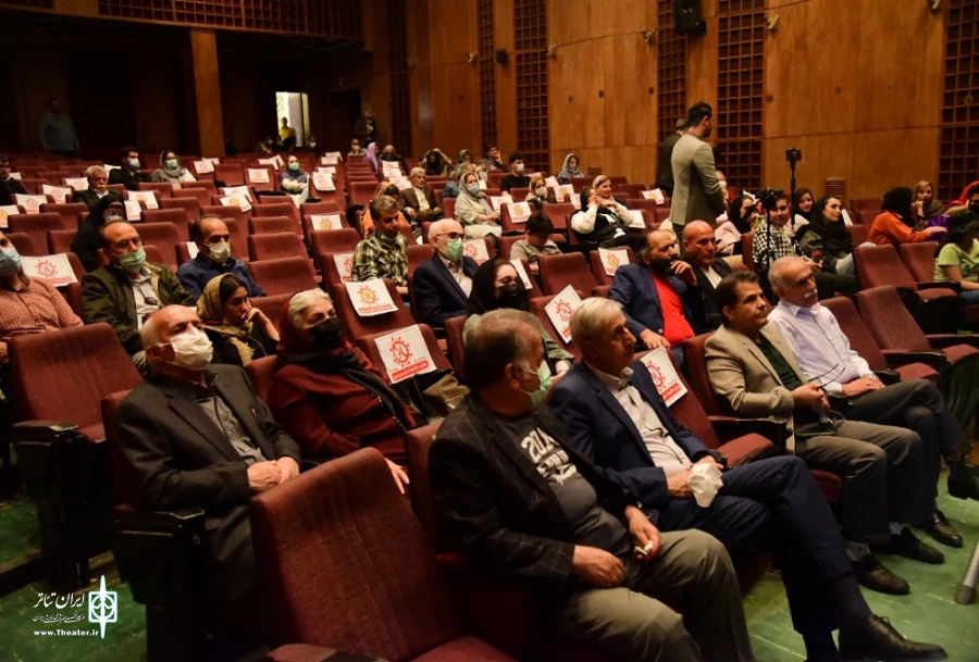 فصلنامه فرهنگی هنری رازان ویژه هنرهای نمایشی استان مرکزی رونمایی شد
 2