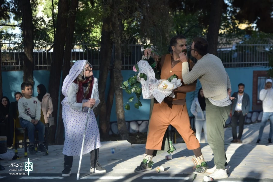 گالری تصاویر نمایش خیابانی «نجاتبخش» / عکاس: پریا مجد