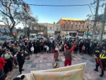 گزارش تصویری نمایش خیابانی « عمو نوروز کجایی»