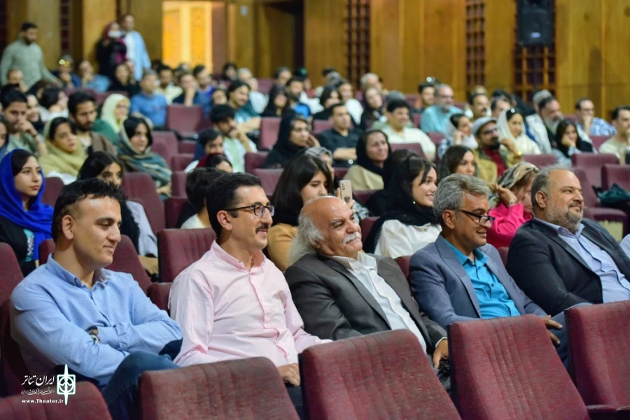 تصاویر/ اردیبهشت تئاتر در استان مرکزی